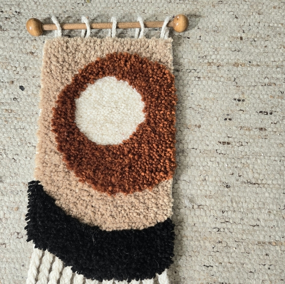 Vintage Hook Rug Wall Art - Picture 7 of 8